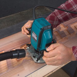 Фреза вертикална MAKITA RP0900